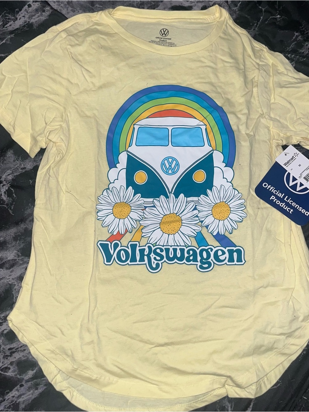 Volkswagen Yellow Graphic Tee - Rainbow Van & Daisies size medium